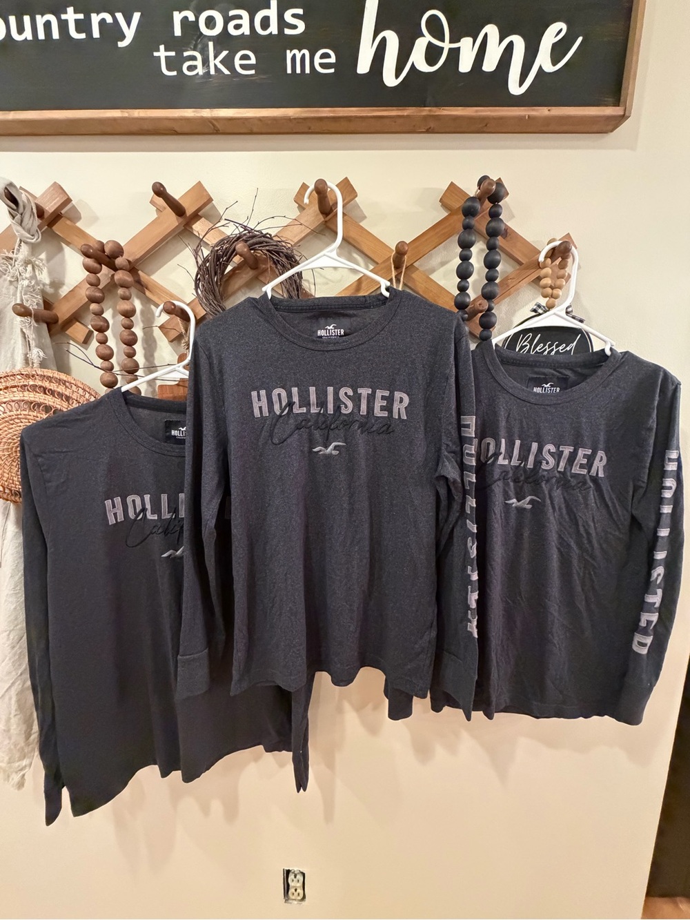 Hollister Charcoal Gray Long Sleeve Graphic Tee